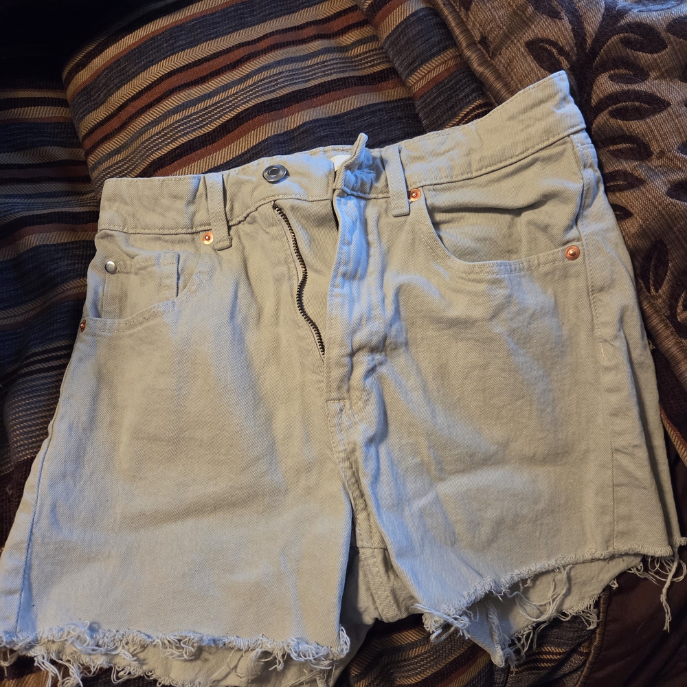 H&M Cream Jean Shorts